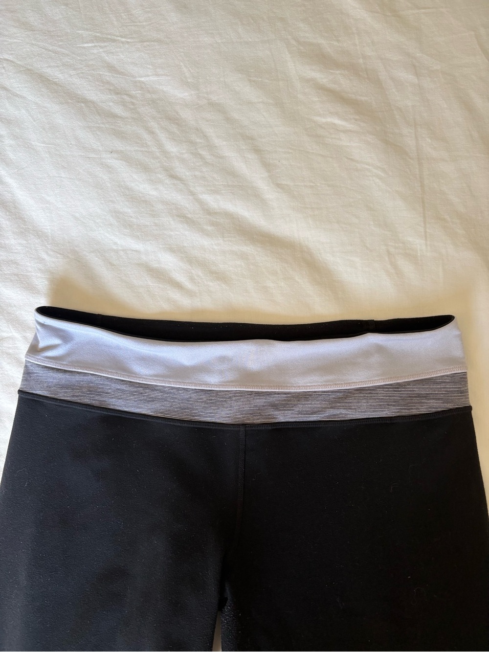 Vintage Lululemon Astro Pants Black Grey Stripe Waistband - Size 12 - Picture 10 of 10